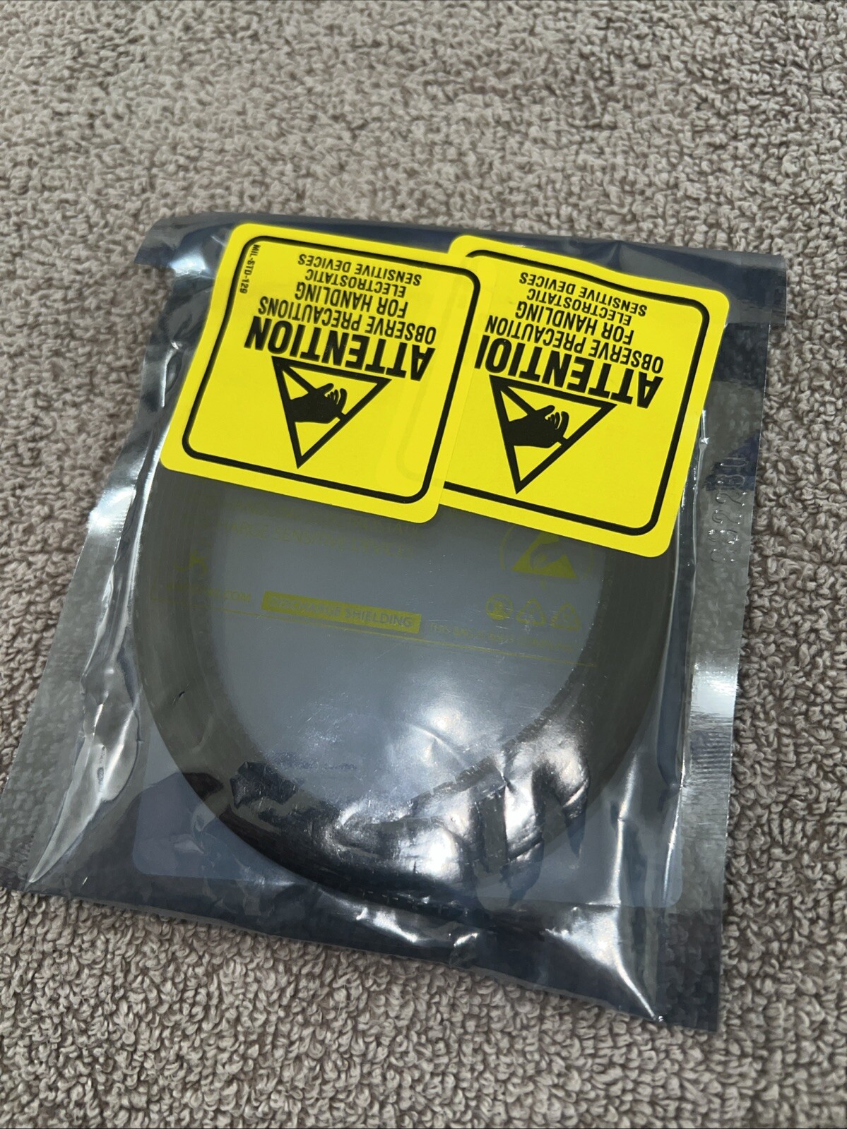 Mouser Microchip Technology 579-MCP1525TITT Voltage References 2.5V QTY 575