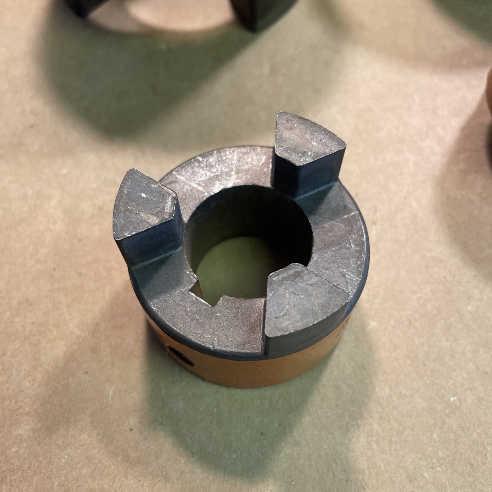 Lot of 6: LOVEJOY L Couplings L-150 L-110 L-100 L-095 JAW COUPLING