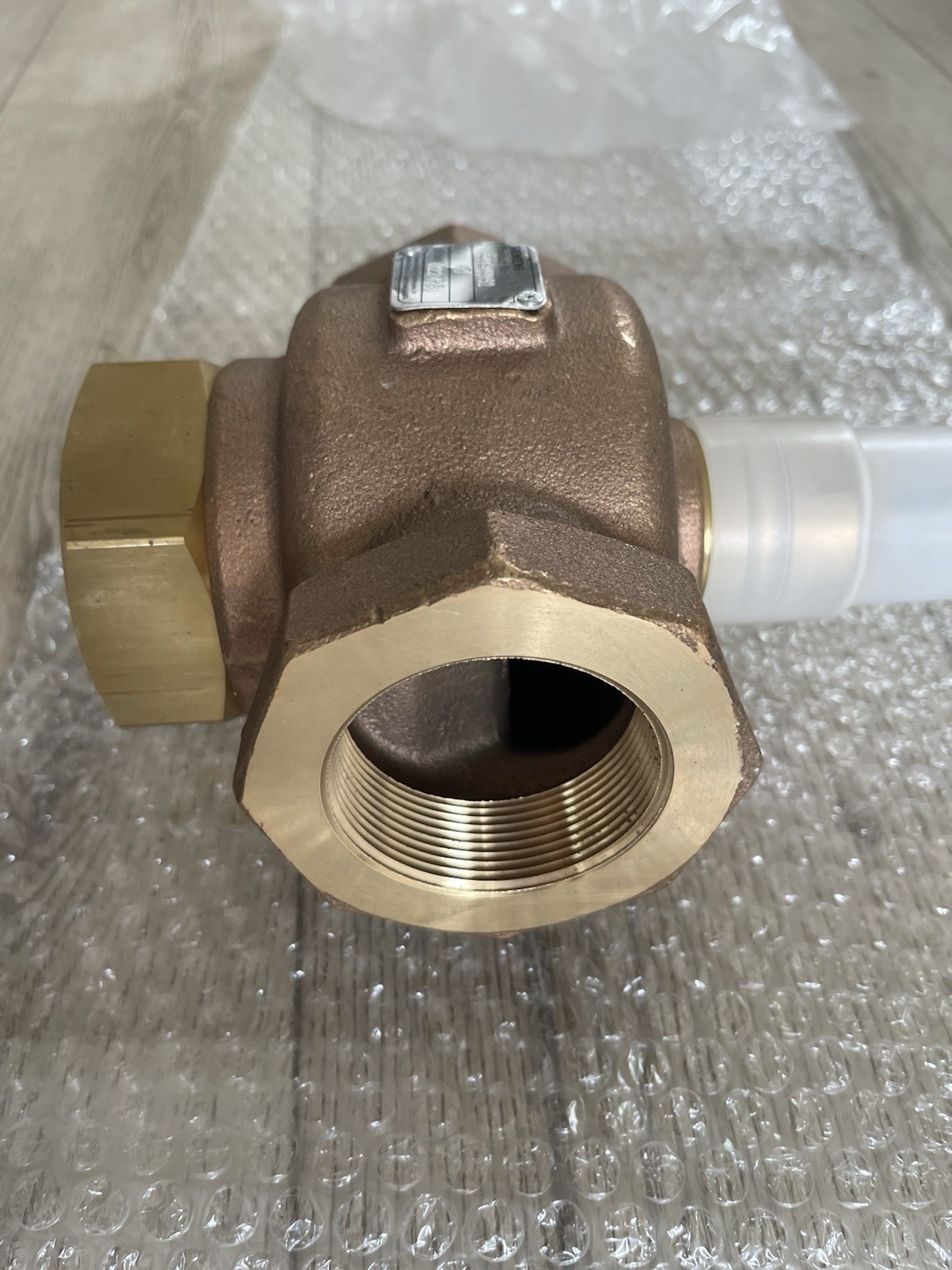 New SIEMENS FLOWRITE 599 SERIES VALVE 599-03152 2″ 3-W MIX FxF CV=40