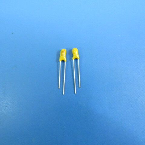 SPRAGUE 199D225X9035BA1 Qty of 125 per Lot 2.2uF 10% 35V Tant +85C