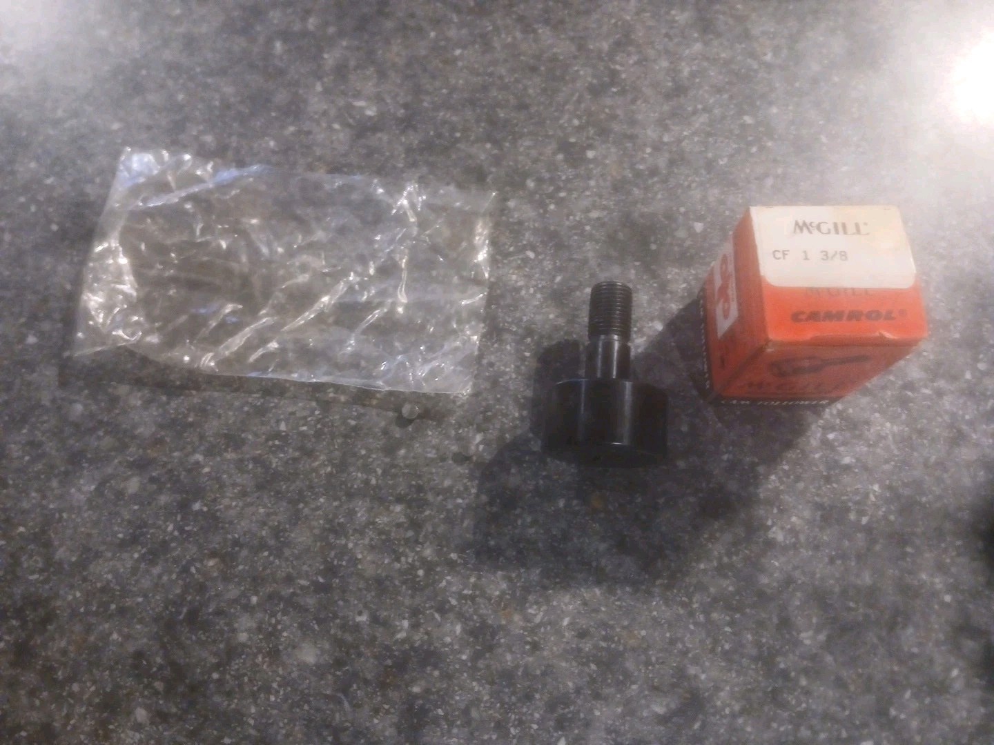 NEW MCGILL CF 1-3/8 CAM FOLLOWER,