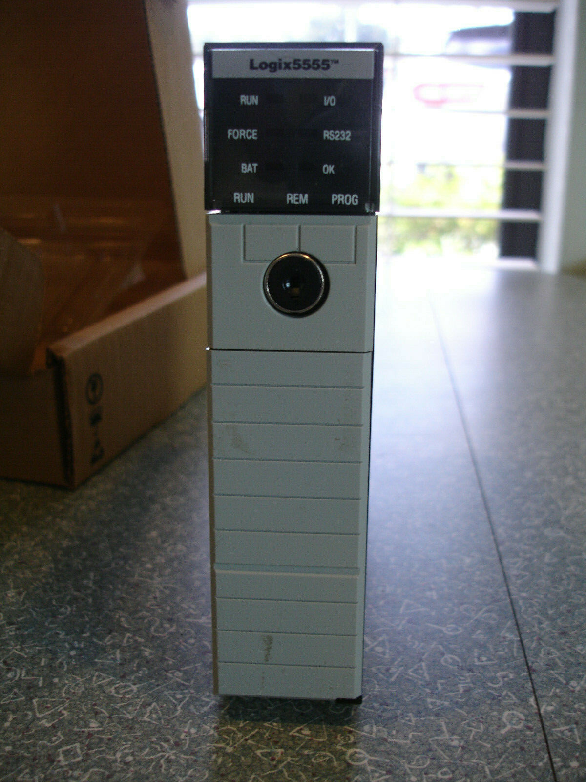 ALLEN-BRADLEY 1756-L55/A PROCESSOR UNIT W/ KEY & 1756-M22/A MEMORY EXP.
