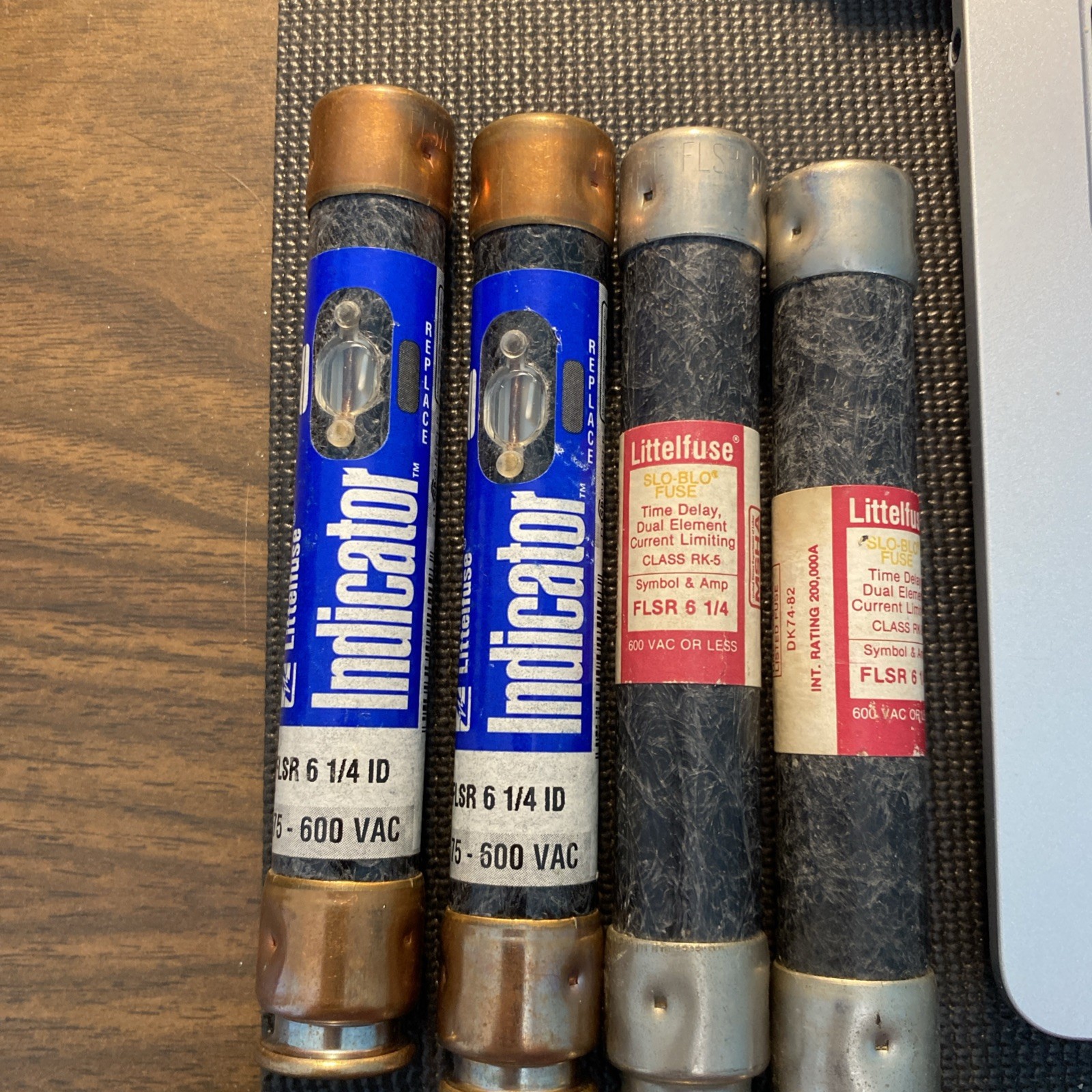 4 Littelfuse FLSR-6-1/4 Fuses # W-02