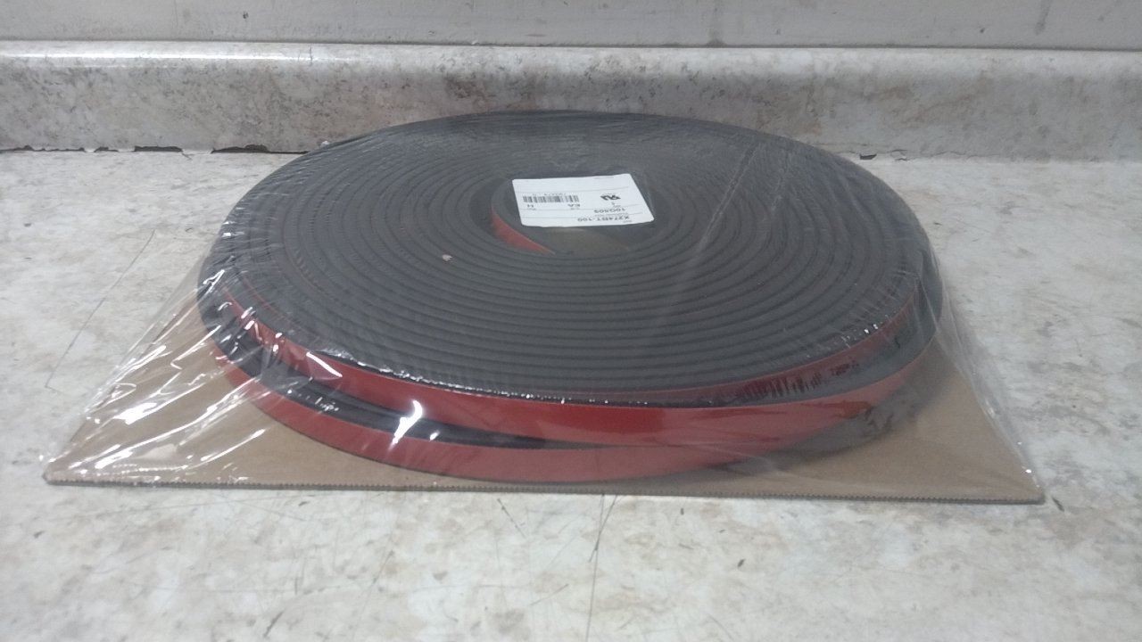 Trim Lok Inc X274BT-100 3/4 In Overall W 1/2 In Overall H 100 Ft Overall L Seal