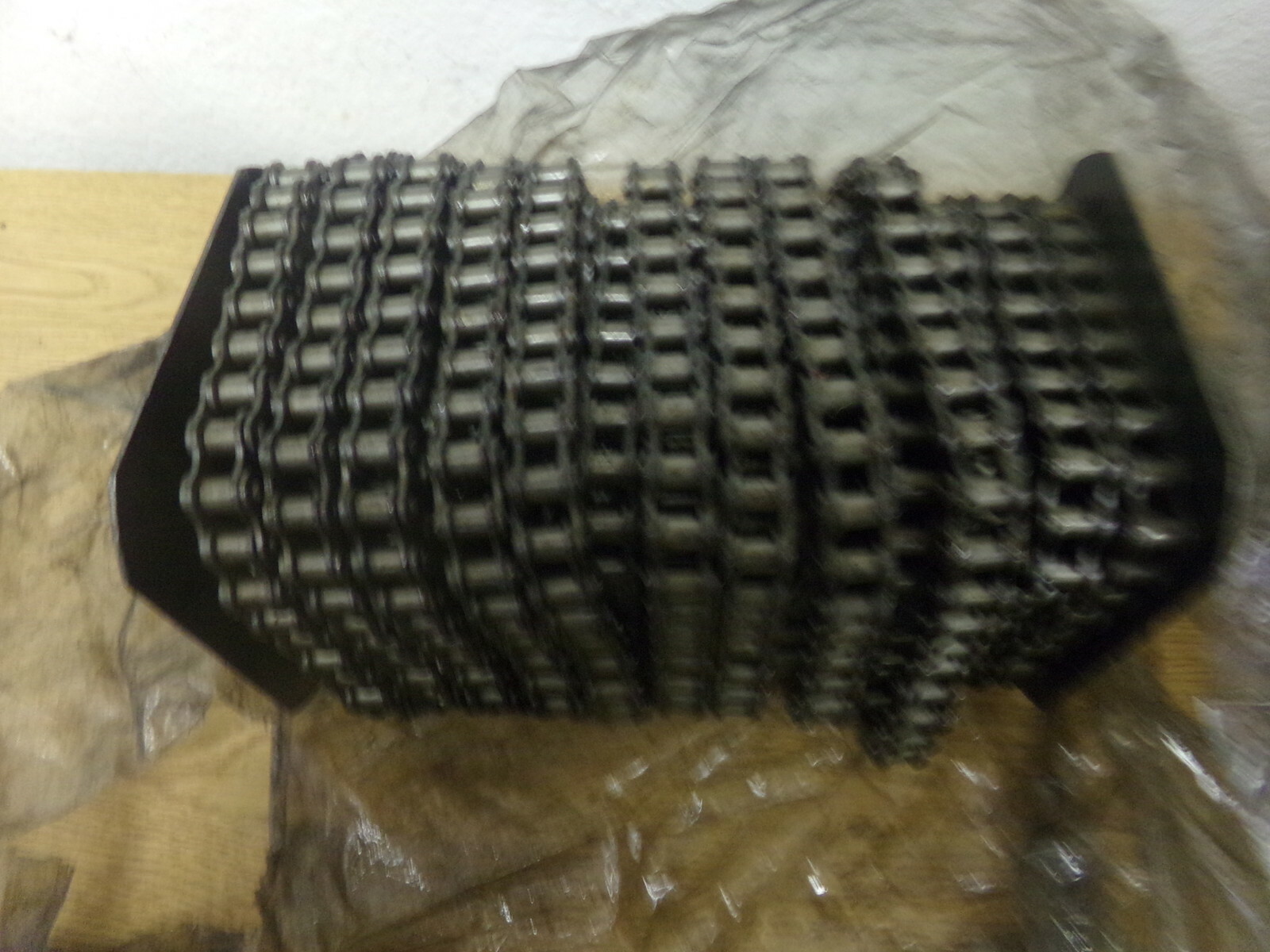 NEW HKK Chain 3100.000.11645 Chain # 40 Ven part No 40 Riveted *FREE SHIPPING*