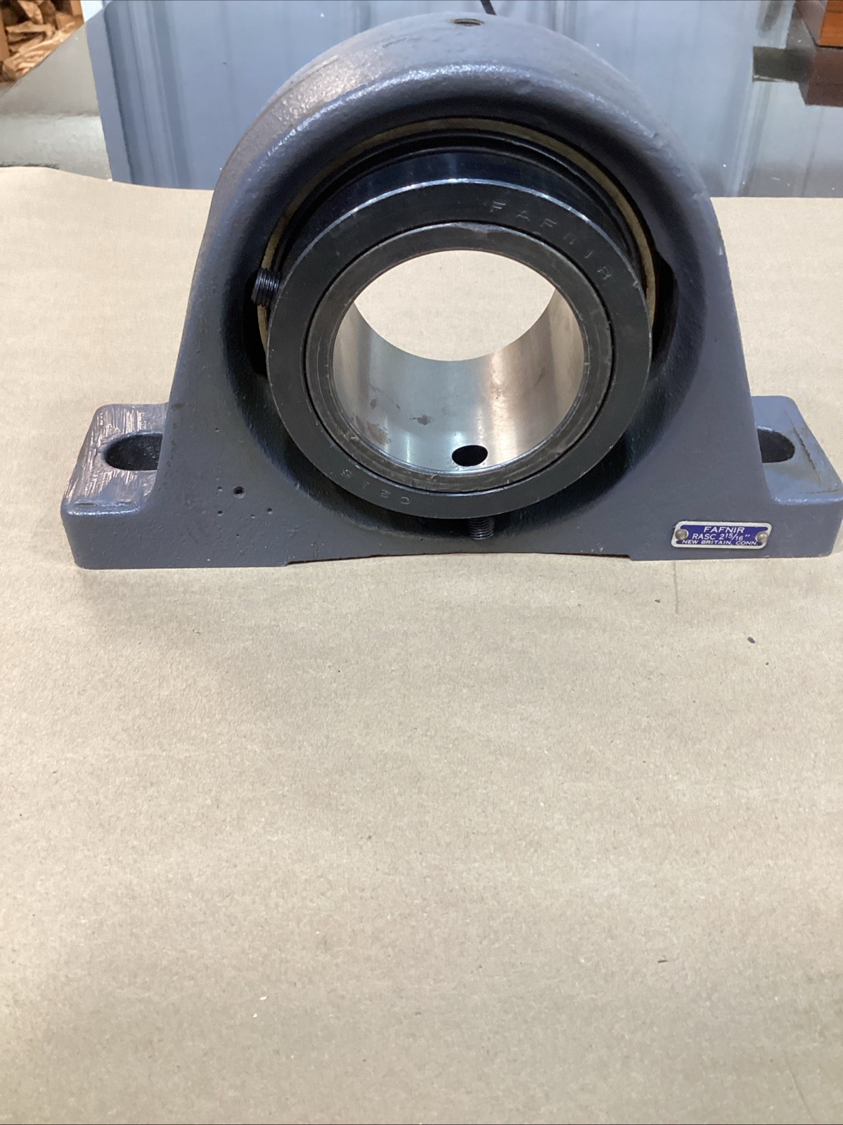 Fafnir RASC2-15/16″ Timken Cast Iron Pillow Block Bearing NEW