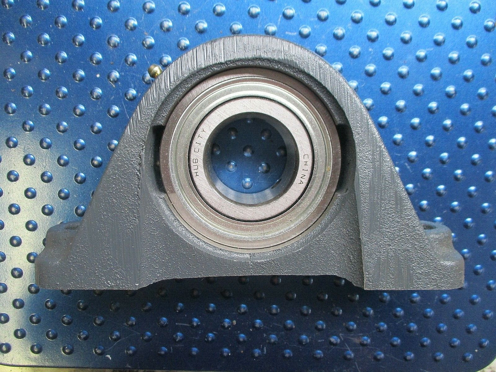 NEW HUB CITY MOUNTED BEARING PB251URX 1 1/2″ 09G04C