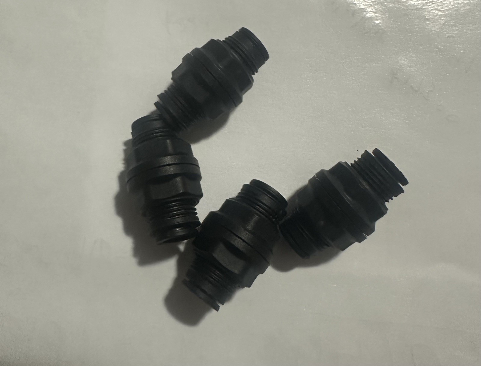 (QTY 4) LEGRIS 3116 56 00 Bulkhead Union,1/4 In OD,PSI 290,PK10 1PFC6