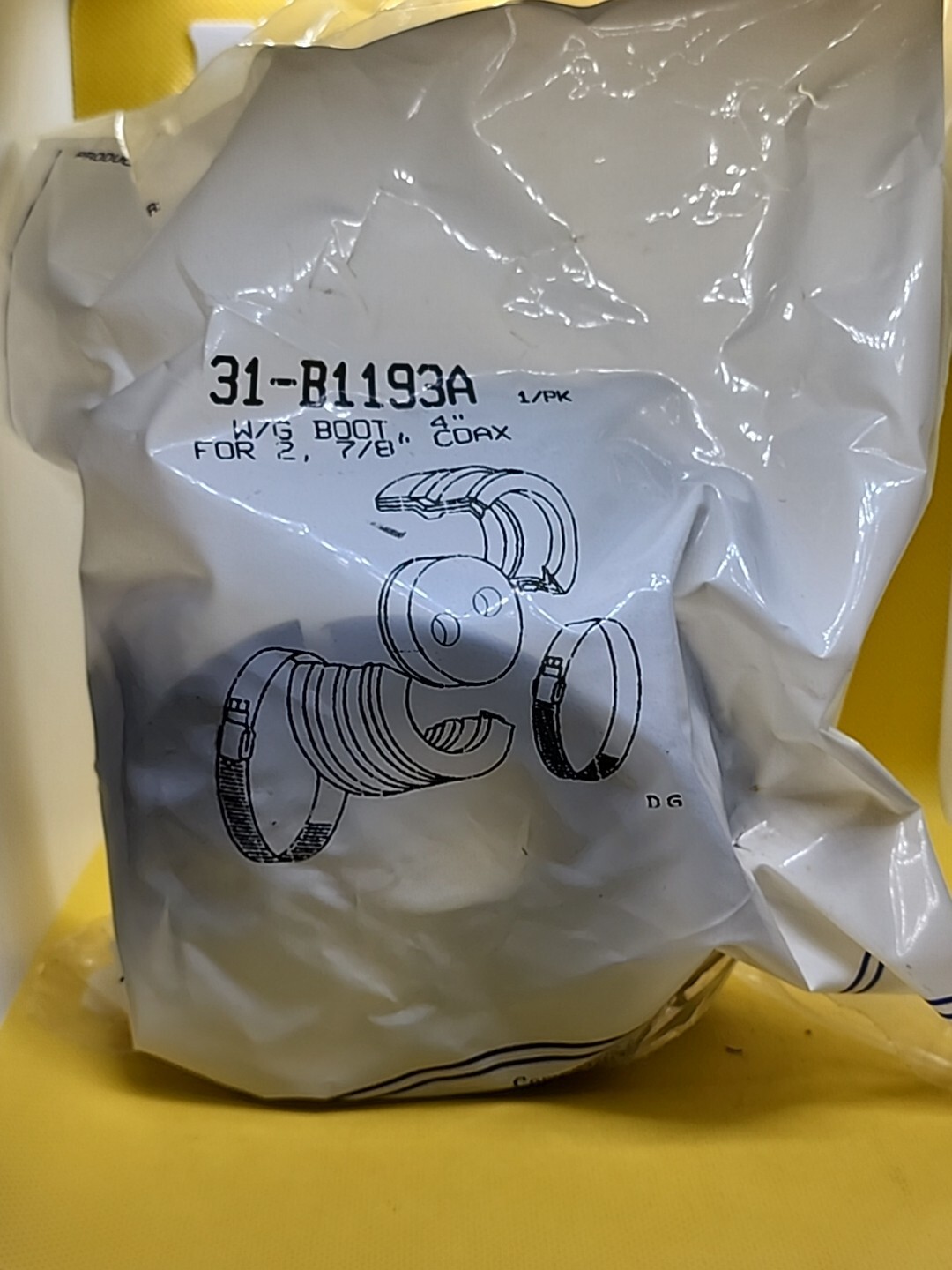 Lot of 25 -NEW! VALMONT MICROFLECT 31-B1193A W/G BOOT 4″ FOR 2, 7/8″ COAX [S1]