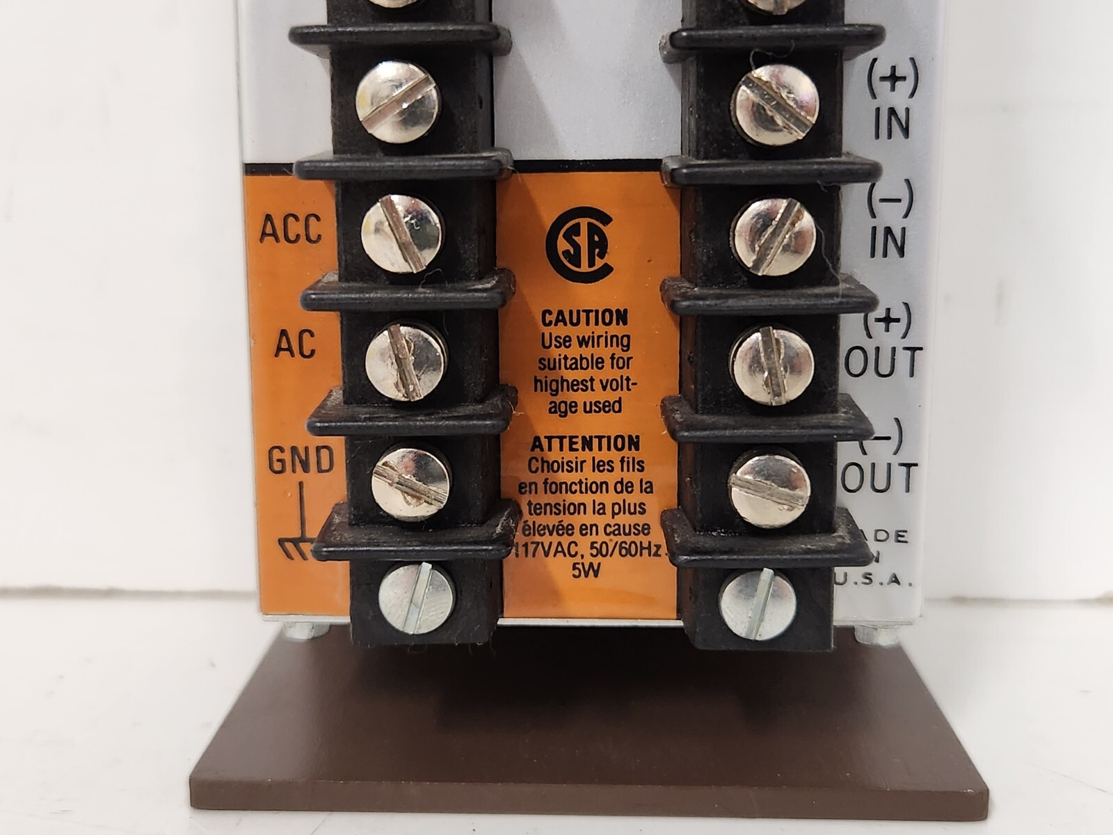 GUARANTEED! MOORE INDUSTRIES 117VAC 5W SCT SIGNAL CONVERTER