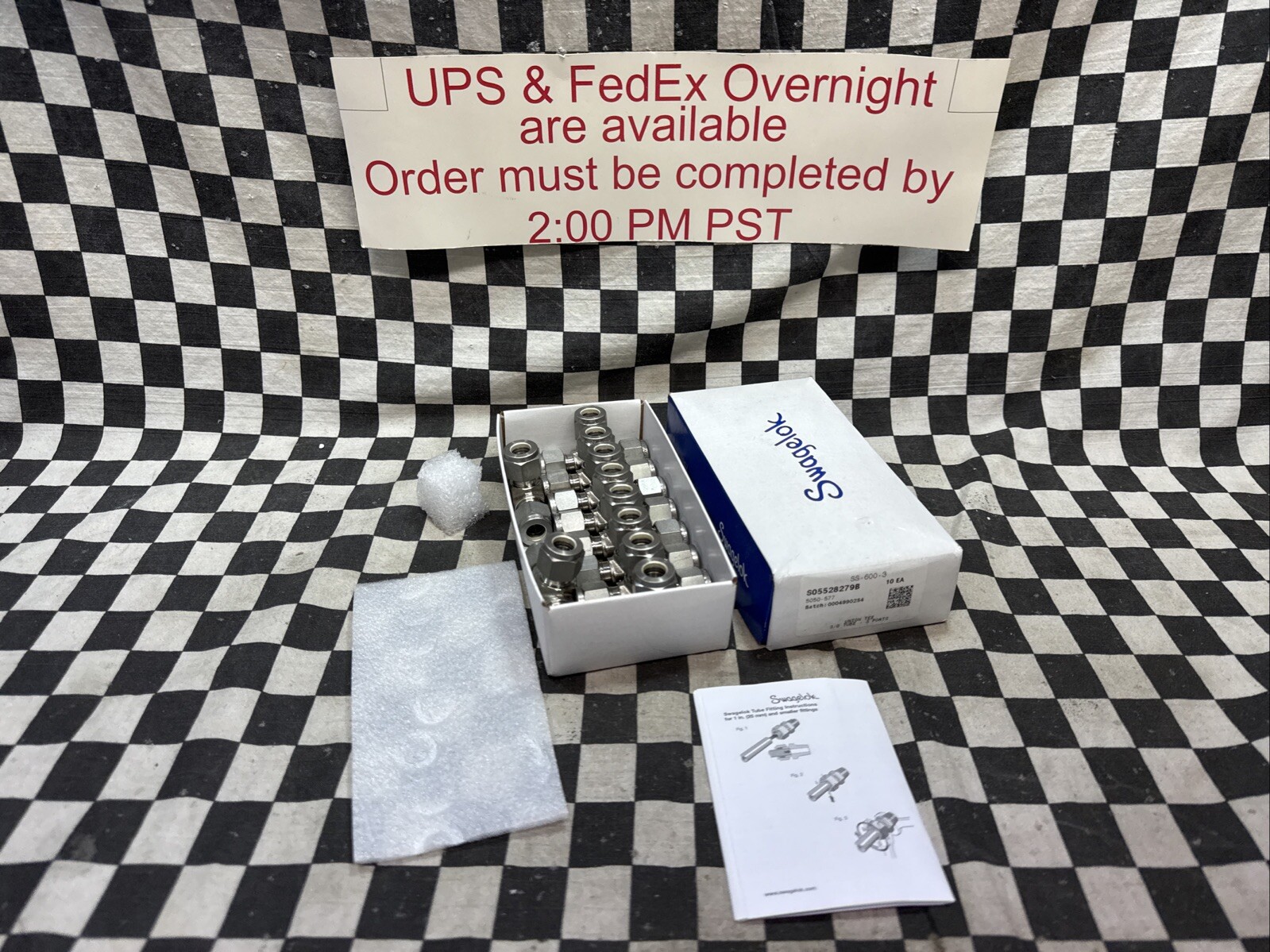 SWAGELOK SS-600-3, SS6003, TEE UNION 3/8″, LOT OF 25 SHIPSAMEDAY#1621F3B