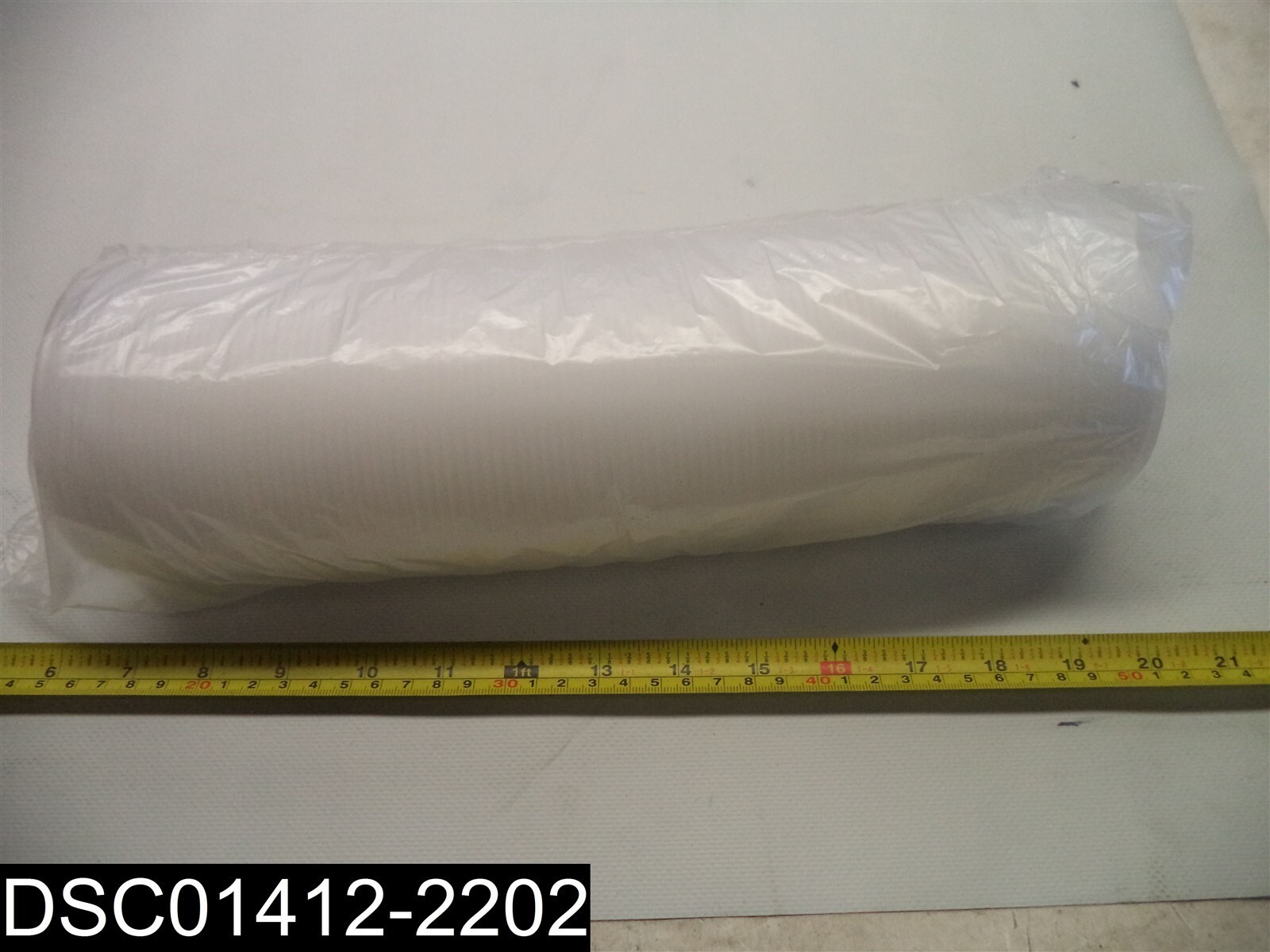 QTY=1000: 16FTLS Dart Lift and Lock White Straw/Slotted lids