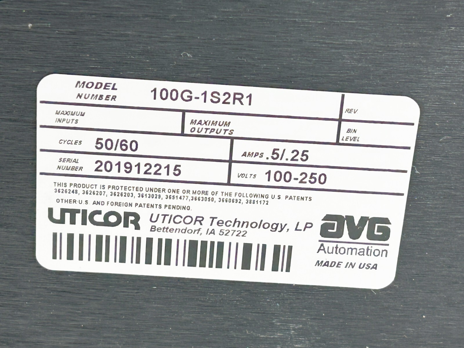 New Uticor 100G-1S2R1 Operator Interface 10/4″ passive Color Panel 250V 512K RAM