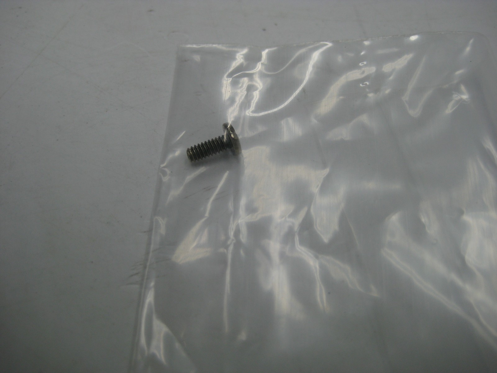 L&N 304701 SCREW LOT OF 3 NSNP