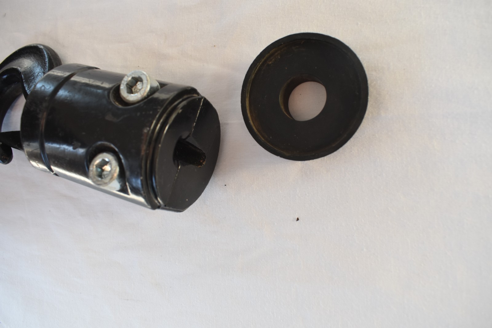 1000kg, 1 ton Bottom Hook Assembly for 1/4 Chain DIN 15401 Black