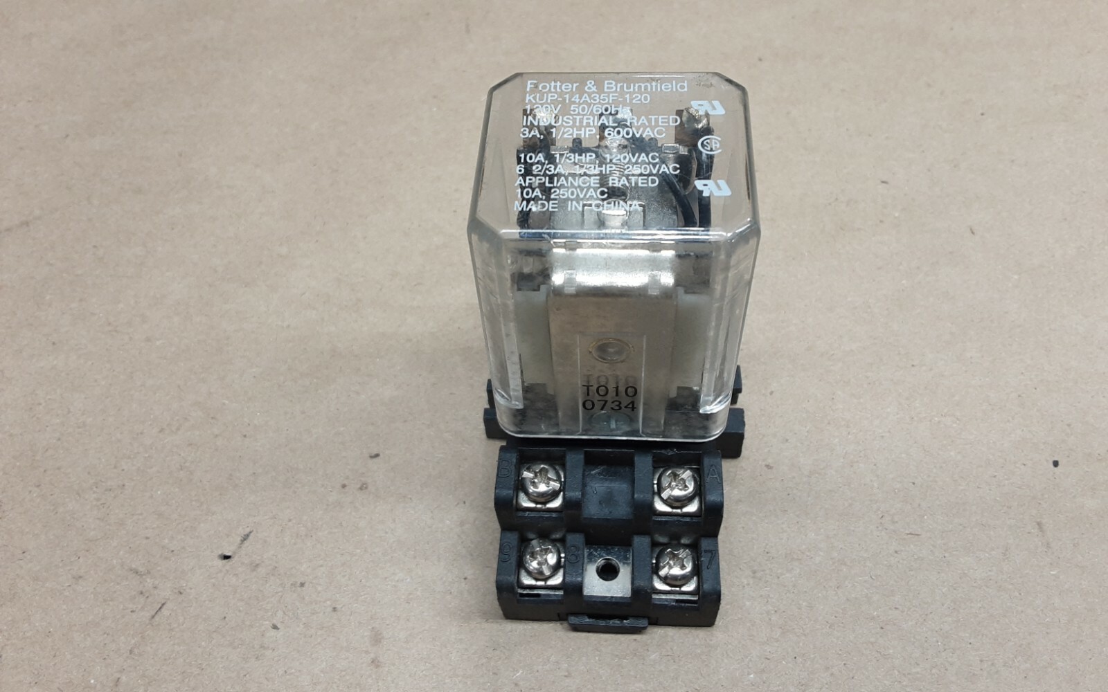 POTTER & BRUMFIELD Relay KUP-14A35F-120 YOUNG NDSQ-11A BASE SOCKET #15G97