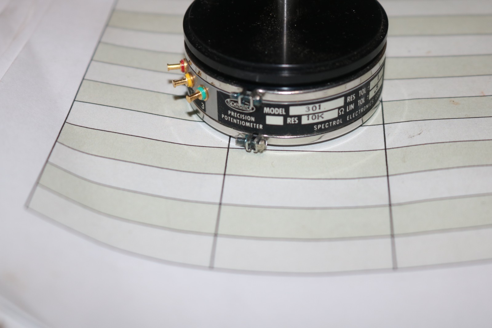 NOS Spectrol precision potentiometer RR2000C2A9T103 301-10K 5905-00-431-5351