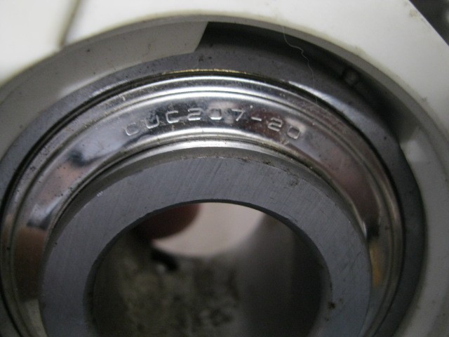 NOS IPTCI 1-1/4” CUC207-20 BALL BEARING INSERT NEW open BOX