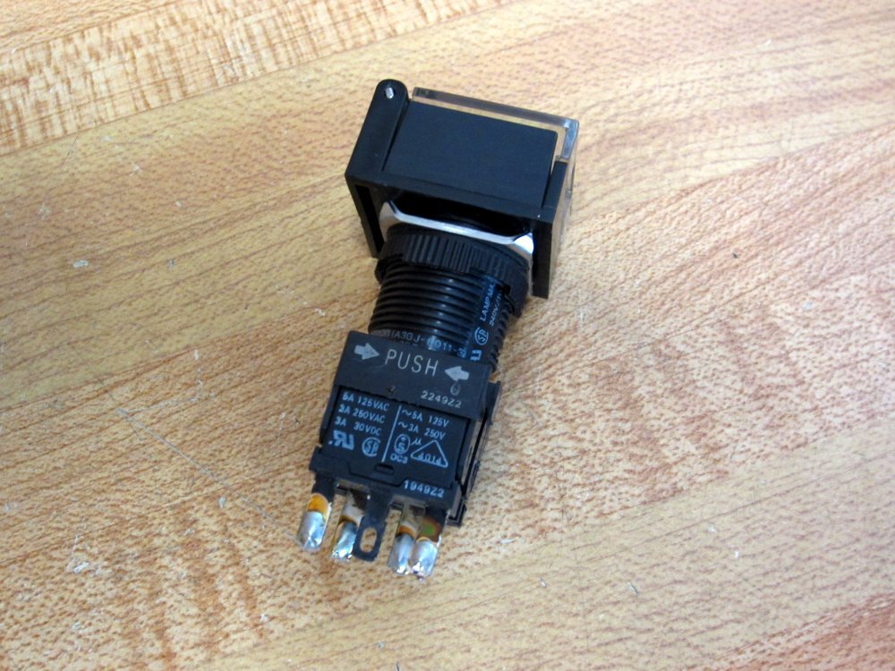 Omron A3GJ-6011-3 Pushbutton Green W/Cover & Base