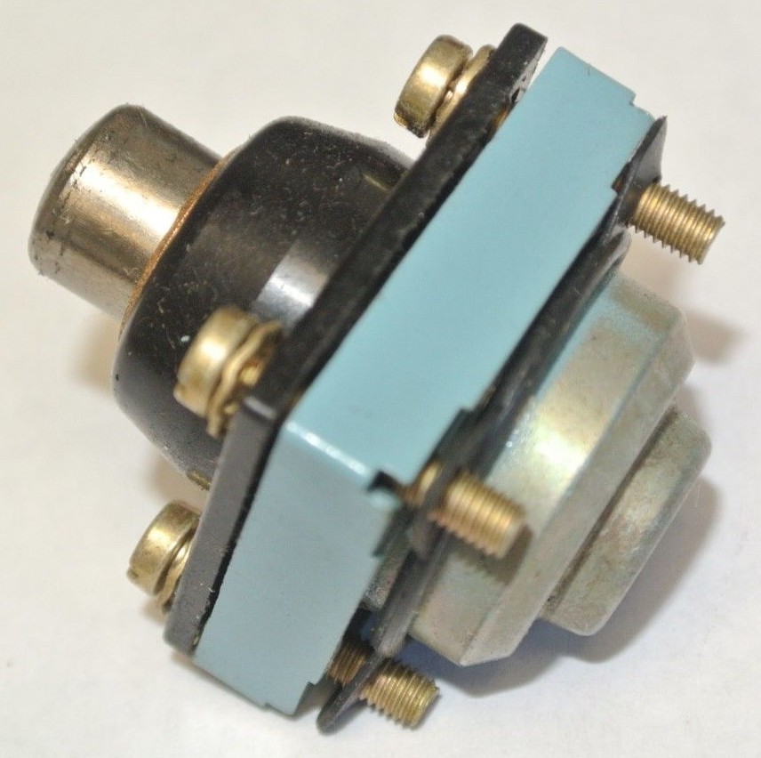 TELEMECANIQUE XCK-D10 LIMIT SWITCH PLUNGER-TYPE HEAD – NEW SURPLUS