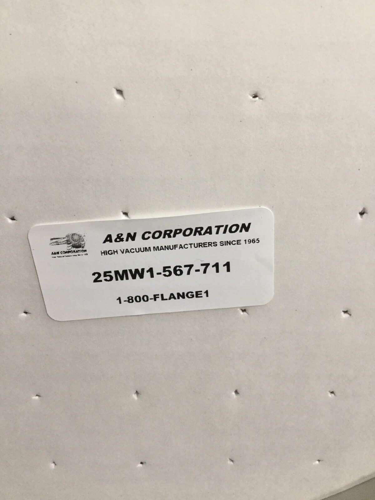 NEW, SEALED, VITON, NW320, 25MW1-567-711, STAINLESS STEEL CENTERING RING.(28E-4)