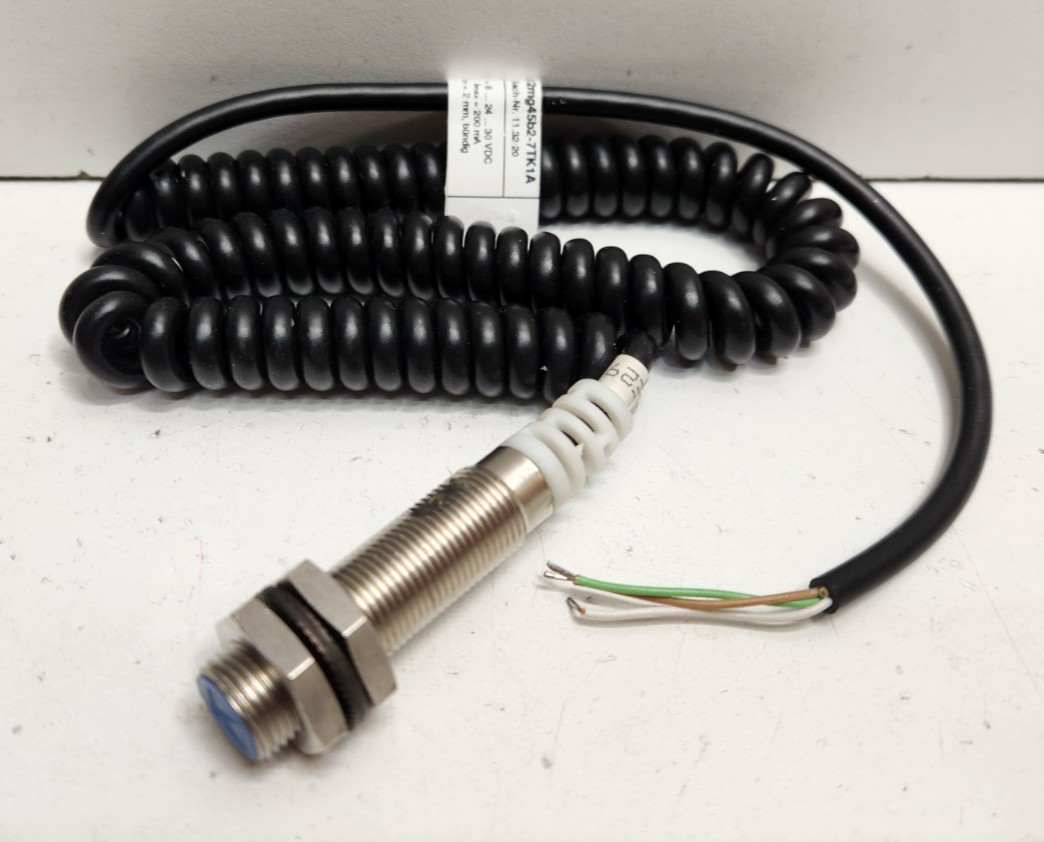 NEW NO BOX! KLASCHKA 30V INDUCTIVE PROXIMITY SWITCH IAD-12MG45B2-7TK1A