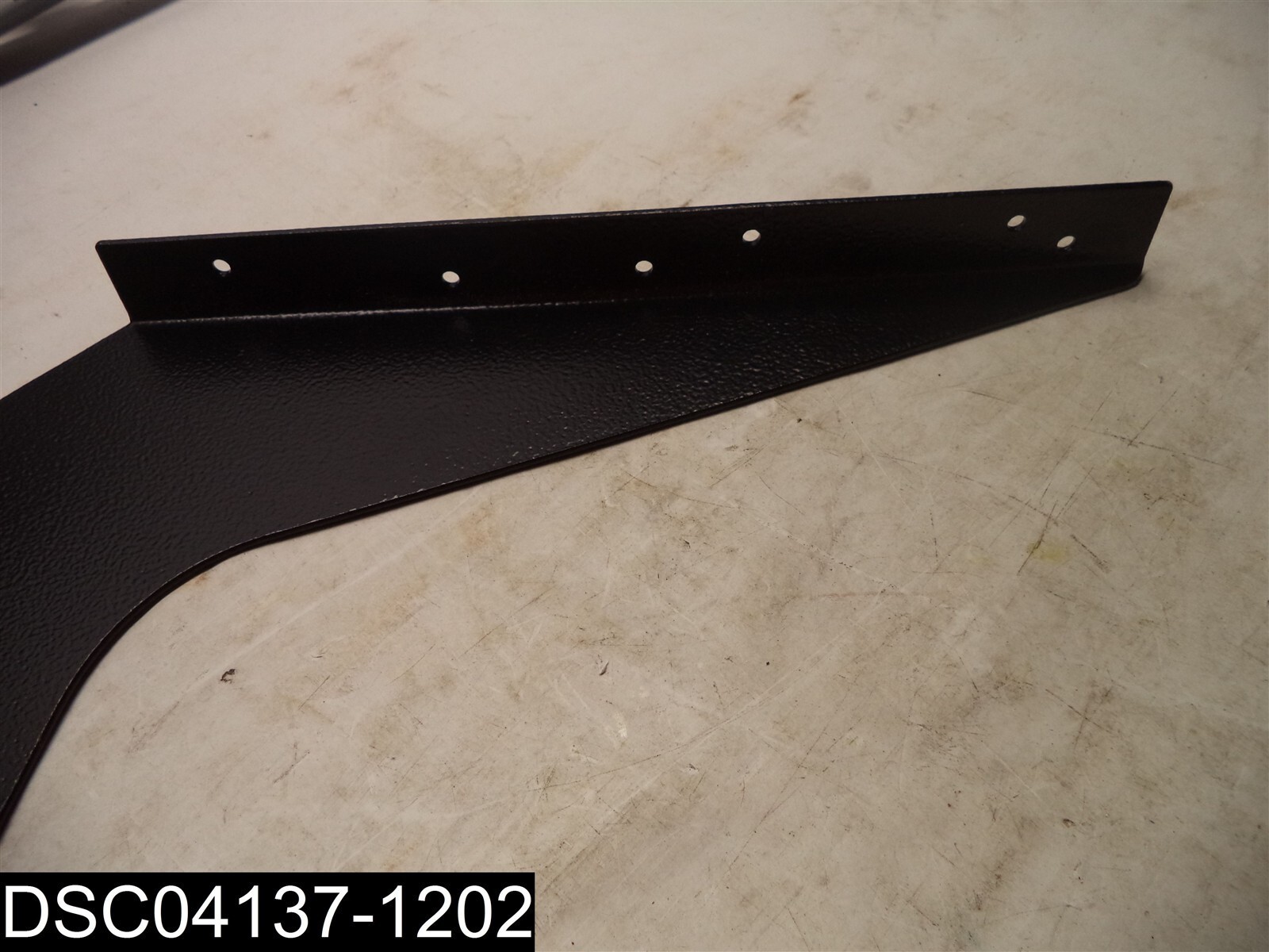 QTY=2: Black Painted 18-1/2″X24-1/2″X1-1/2″ Heavy Duty Shelf Bracket 1/8″ Thick