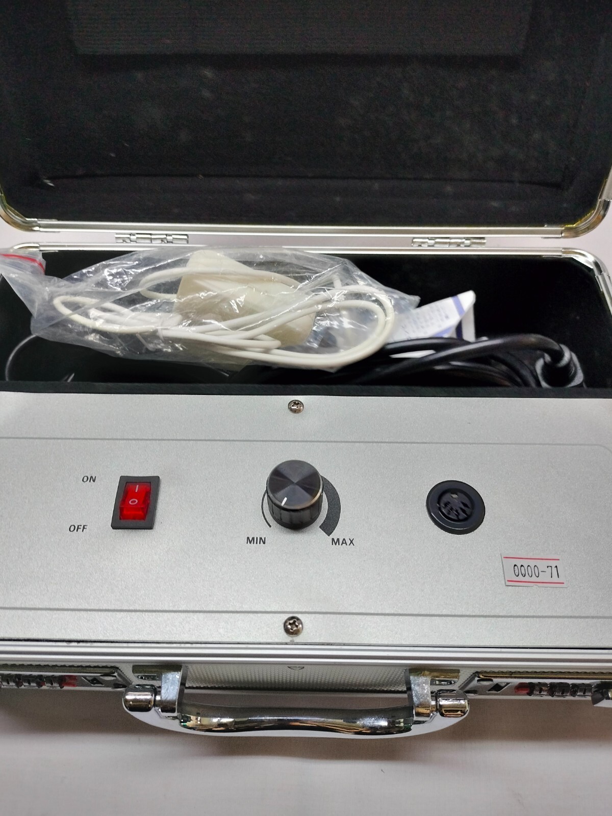 MS-4018 MS4018 Spot Remover 220-240V~ 50/60Hz 11W