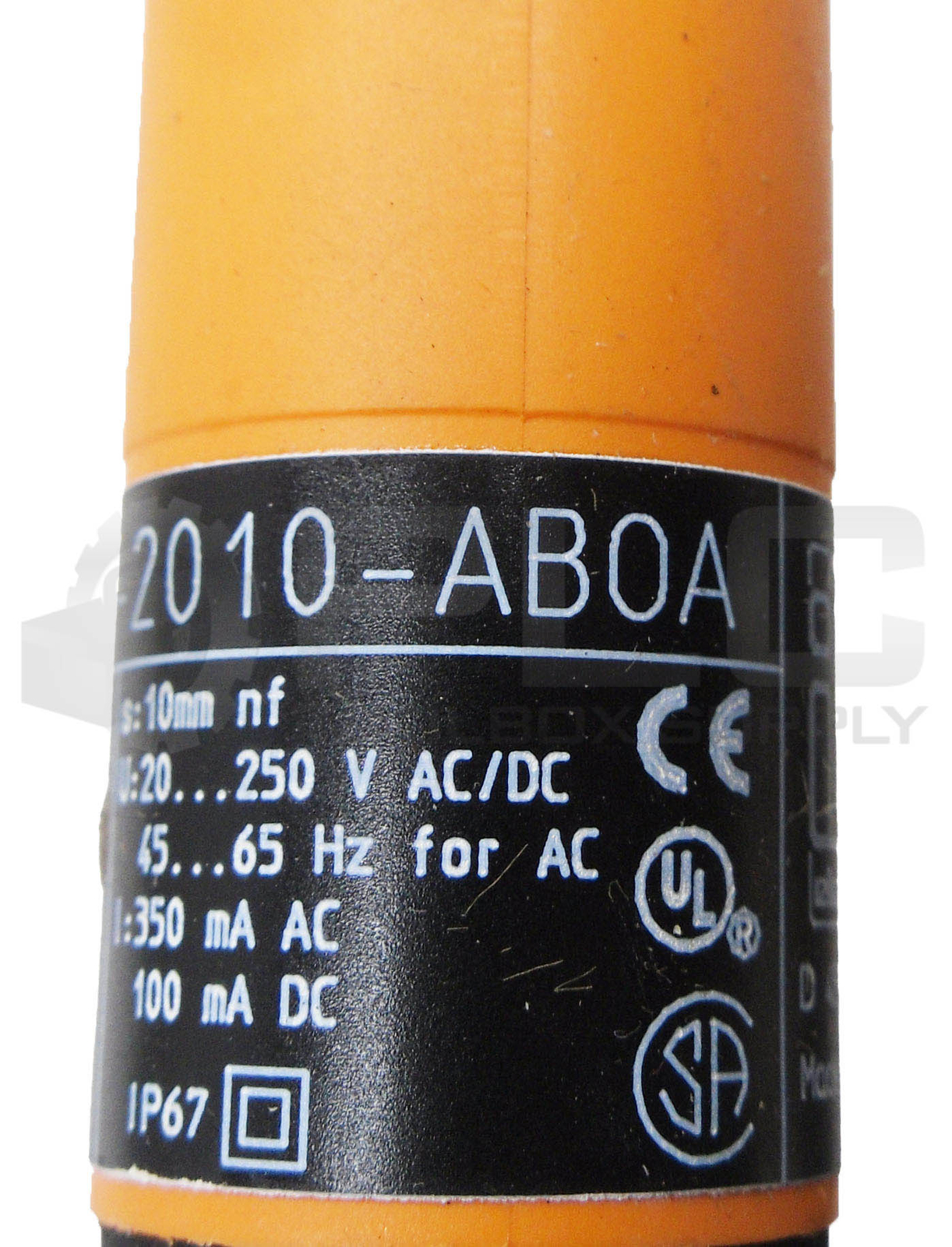 NEW IFM EFECTOR IA-2010-AB0A INDUCTIVE SENSOR 20-250V AC/DC IA0066