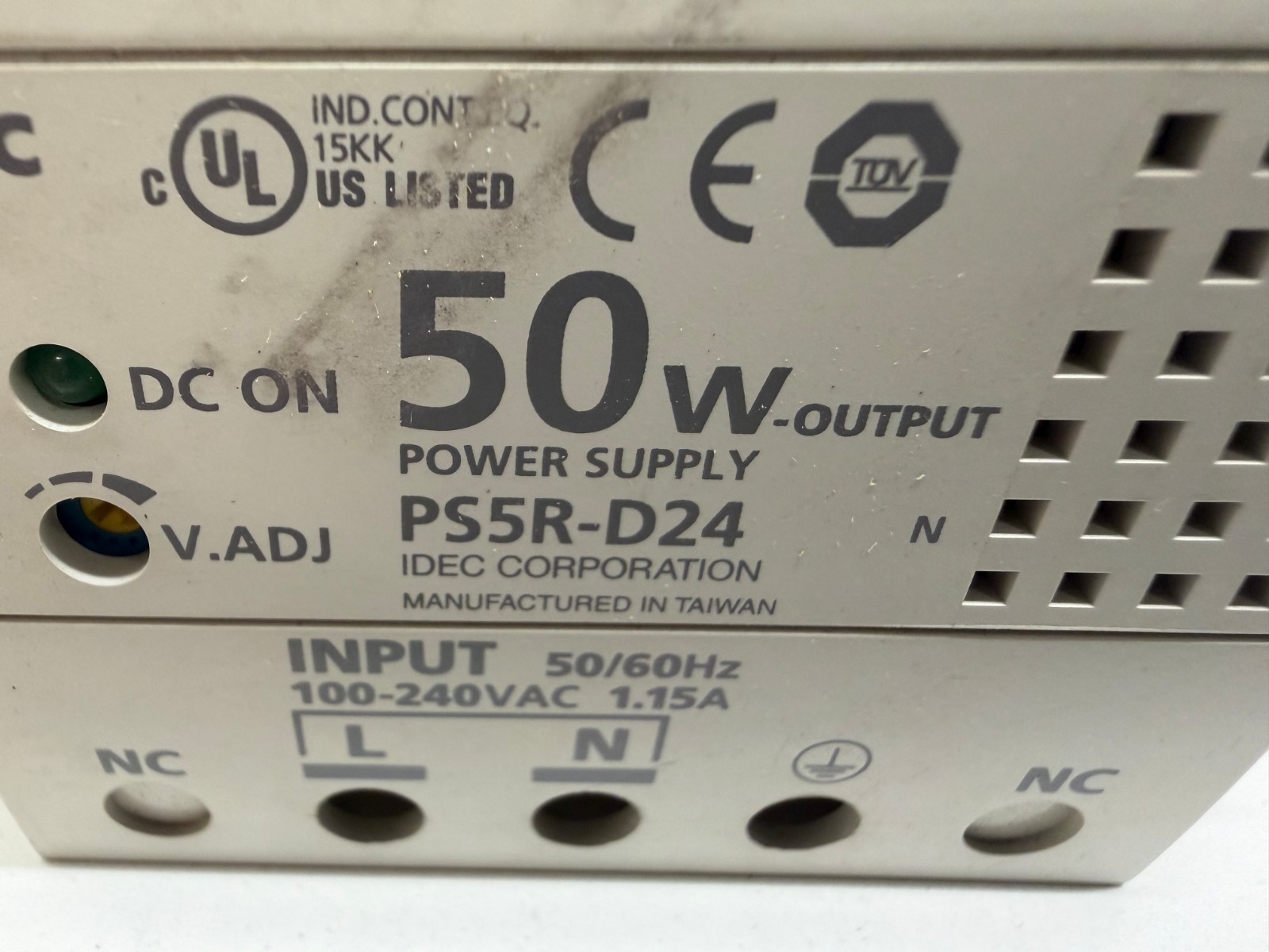 NEW OLD STOCK! IDEC 24VDC 2.1A POWER SUPPLY OUTPUTPS5R-D24