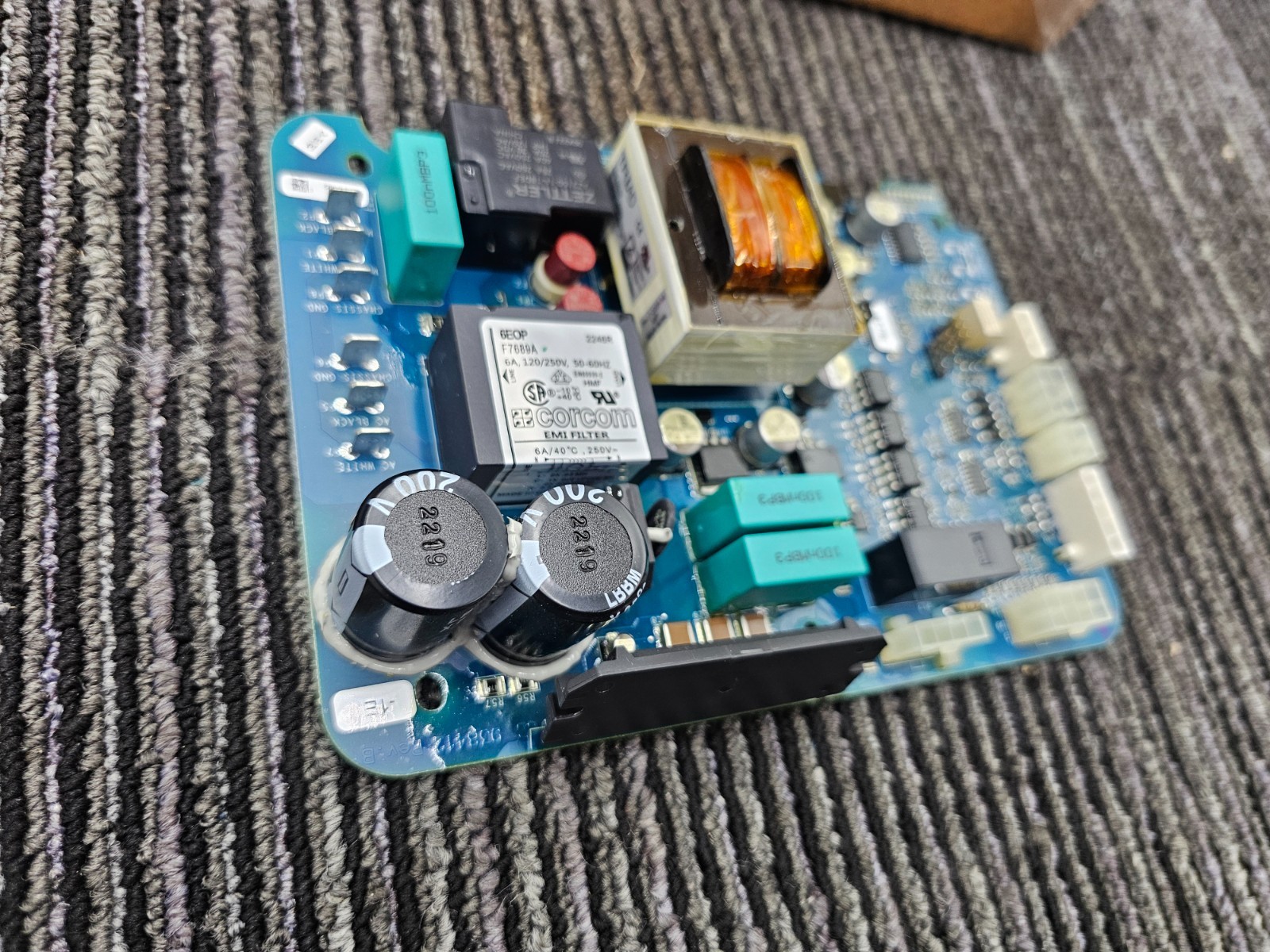 Hobart 00-938411-00001 Board PC Control For HS7 HS9 HS SERIES HS7-1PS HS6N