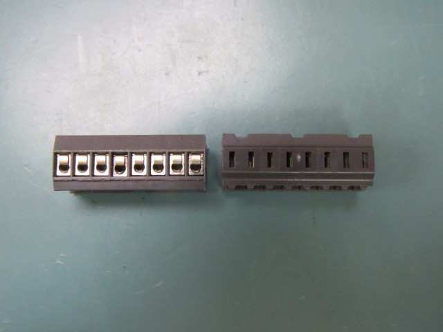 WECO 930-FL-DS/08 Qty of 15 per Lot PLUG PLUG-IN S; Plug; Plug-In Screw; 8; 30
