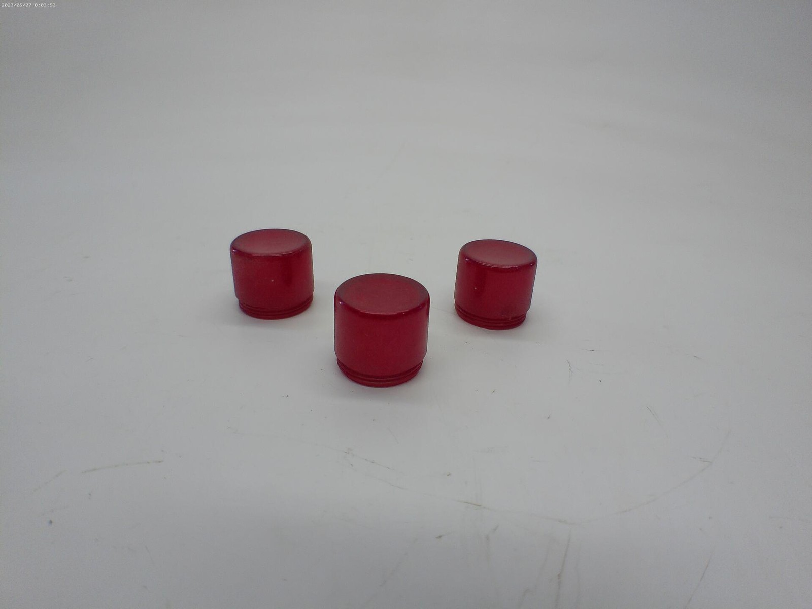 INDUSTRIAL SPARE 10250TC21 LENS RED LOT OF 3 NSNP