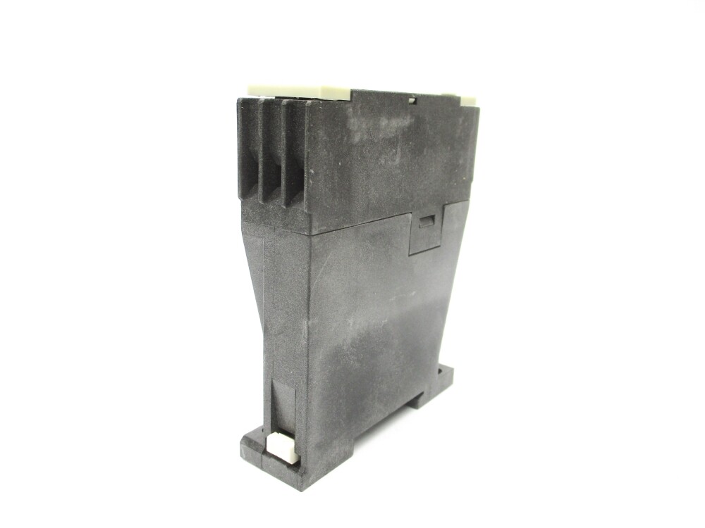 SIEMENS 7PU7020-0CM30 60-250V 0.6S NSMP
