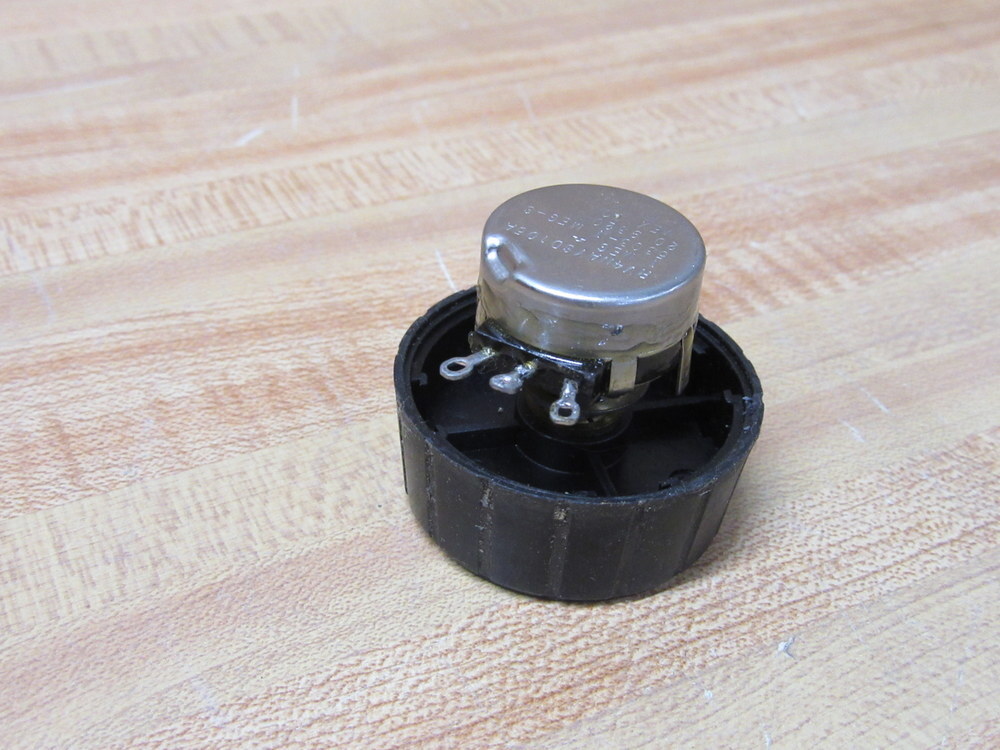 Clarostat RV4NAYSD105A Rotary Potentiometer 53C3-1 1-MEG-S W/O Wire Leads