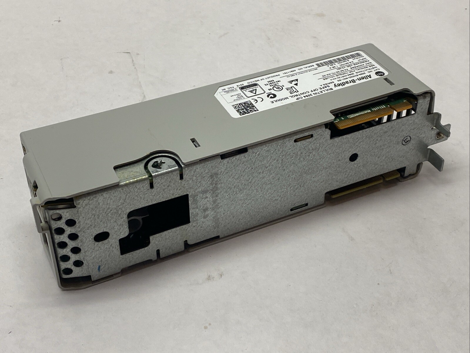 Allen Bradley 2094-EN02D-M01-S0 Ser A Bulletin 2094 CIP Safe Off Control Module