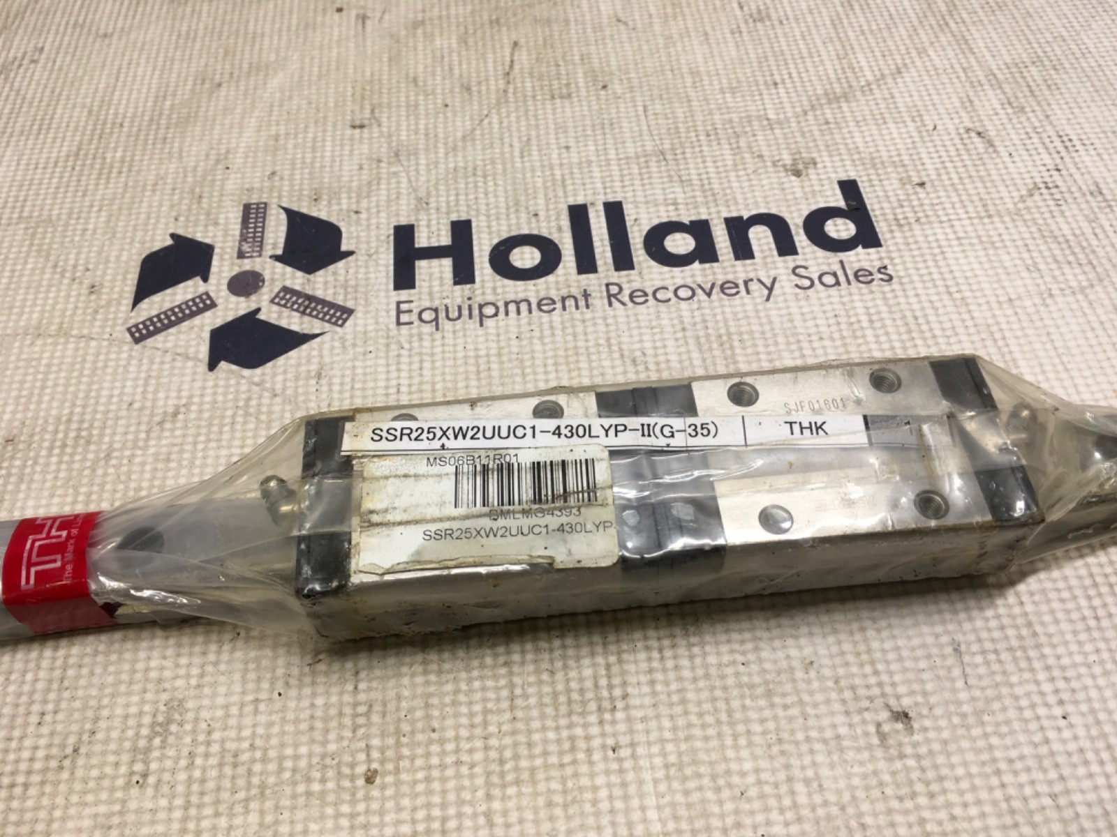 THK Block Guide, SSR25XW2UUC1-430LYP-II, NOS, LG-4413