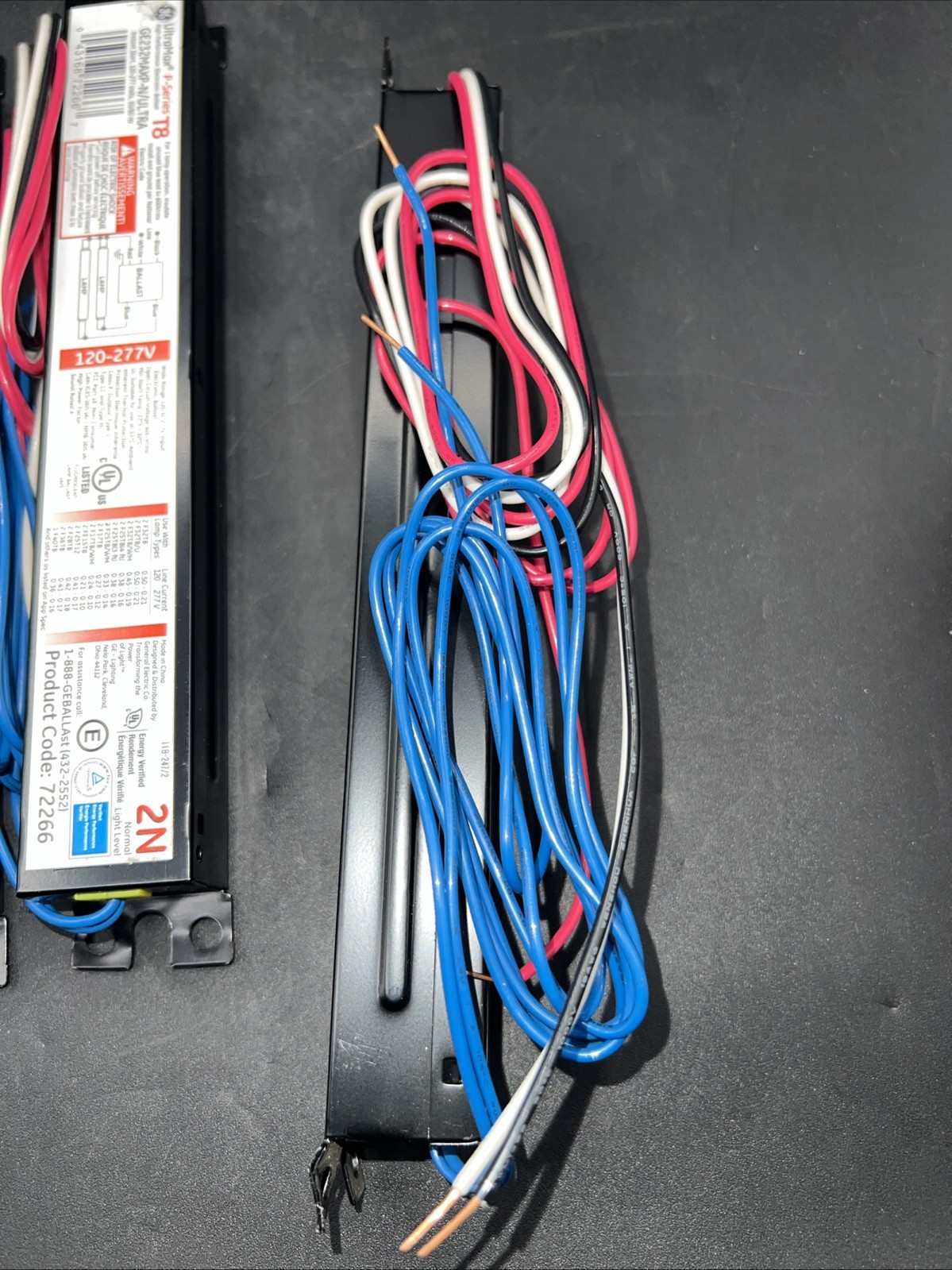 GENERAL ELECTRIC GE232MAXP-N/ULTRA ELECTRONIC FLUORESCENT T8 MULTI-VOLT LOT OF 5