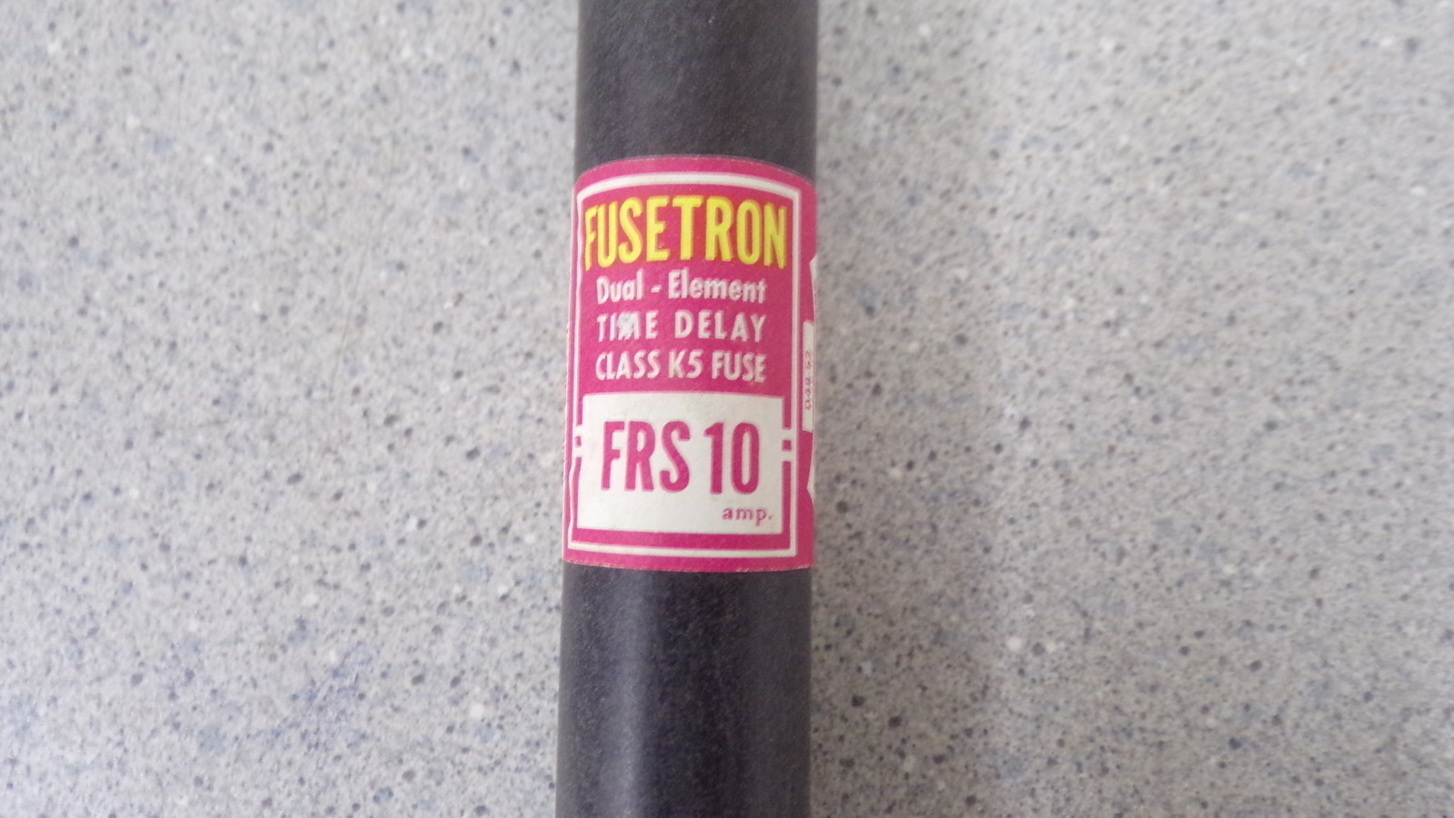 NEW Fusetron FRS-10 10A Class RK5 Dual Element Fuse *FREE SHIPPING*