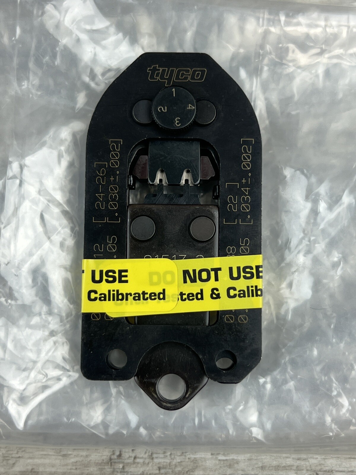Tyco 91517-3 12 22,24 & 26 AWG, Die Set Crimp Tool Head Assembly New Old Stock