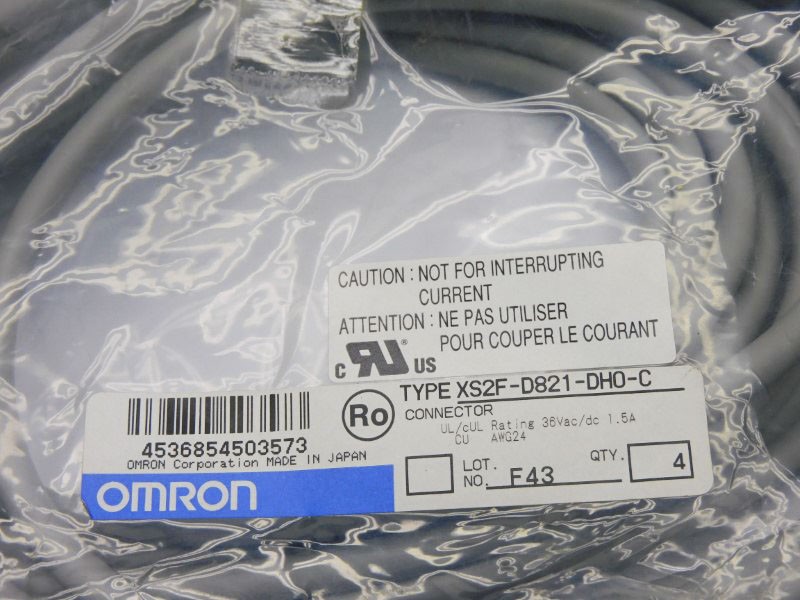 OMRON XS2F-D821-DHO-C 36VAC/DC 1.5A NSMP