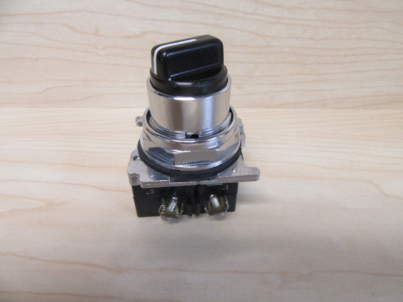 Cutler Hammer Eaton 10250T20KB Selector Switch