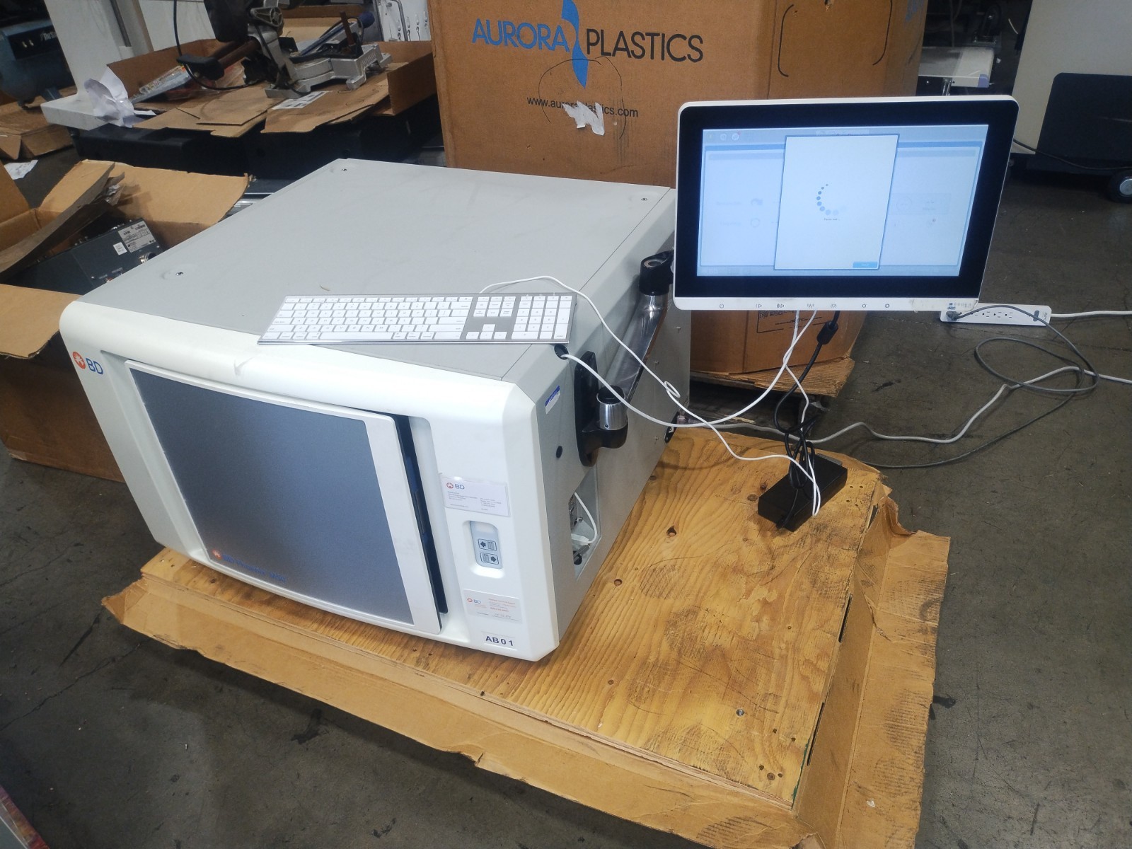 Becton Dickinson Ref 443624 Phoenix M50 Automated Microbiology System