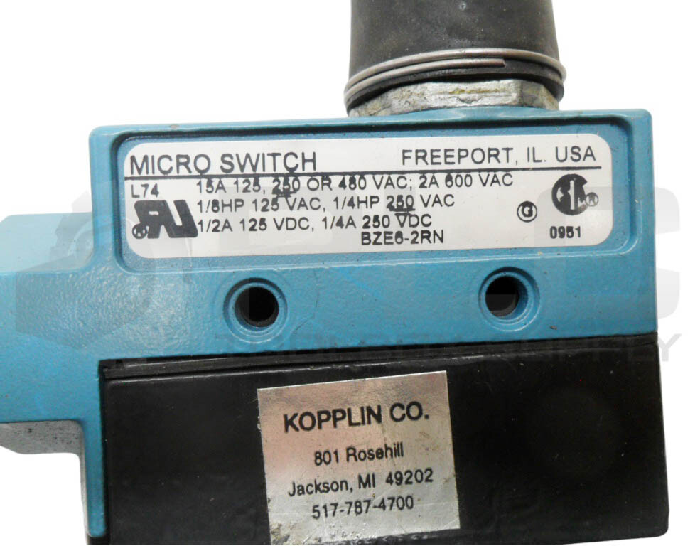 NEW MICROSWITCH BZE6-2RN LIMIT SWITCH 15A 600VAC 250VDC