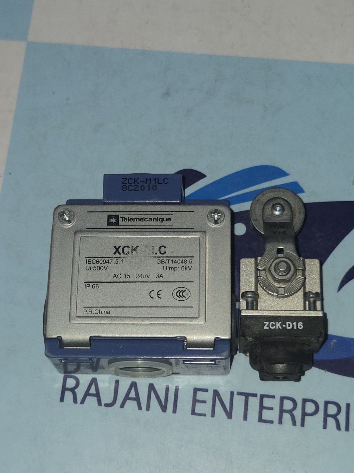 NEW Telemecanique XCK-M.C Limit Switch with Head ZCK-D16 500V 6kV IP66