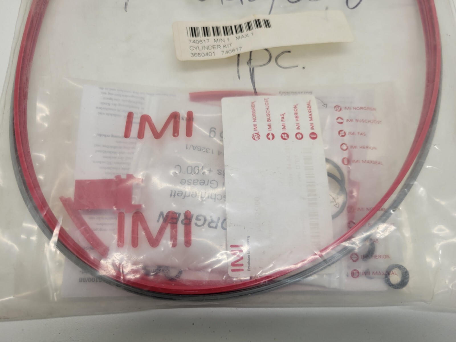 NEW OLD STOCK! IMI NORGREN CYLINDER KIT OM-146125/00