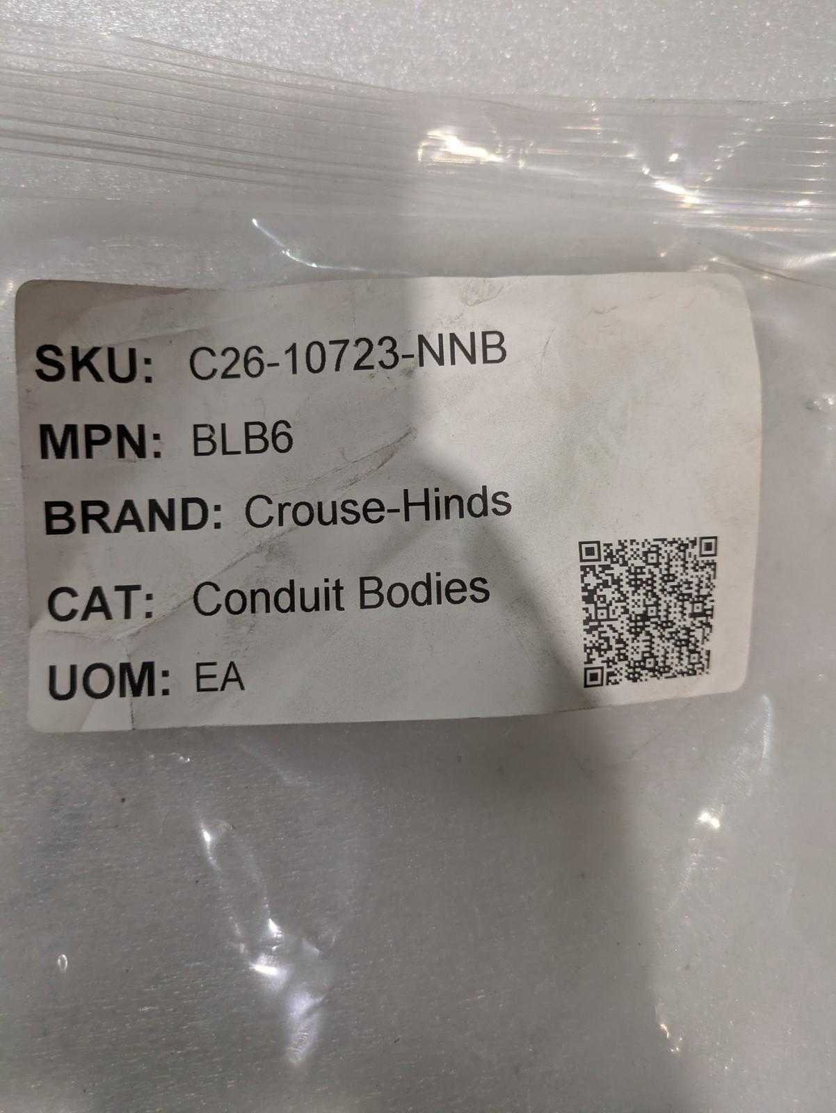 Crouse-Hinds BLB6 2 Inch Iron Alloy Mogul LB-Type Conduit Body Eaton Industrial