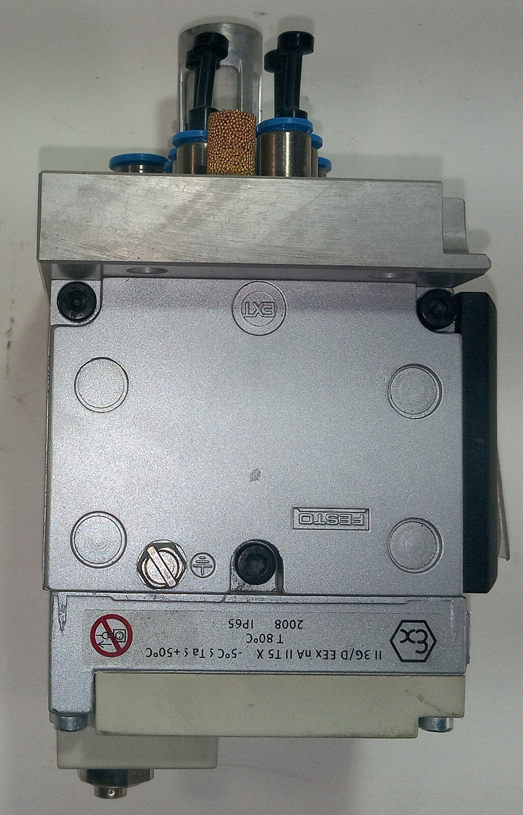 1 USED FESTO CPV10 4 SLOT MANIFOLD & CPV10-GE-FB-4 VALVE ASSEMBLY **MAKE OFFER**