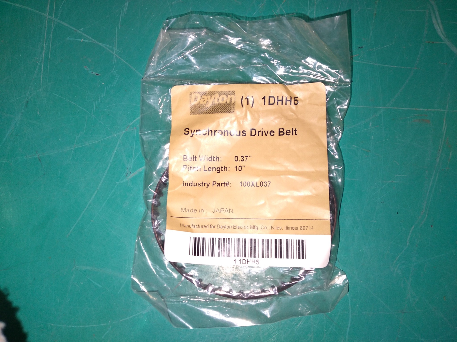 DAYTON 1DHH5 SYNCHRONOUS DRIVE BELT 0.37″WIDTH 10″LENGTH 100XL037