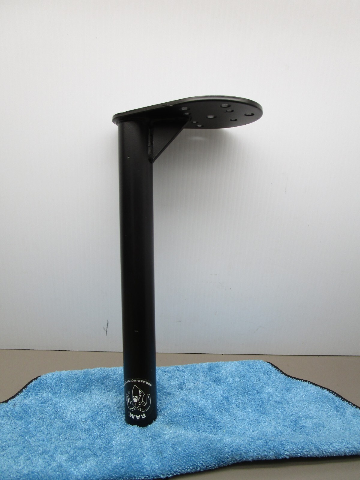 RAM Mount RAM-VP-TTMF12U 12″ Upper Pole with Flange POLE ONLY